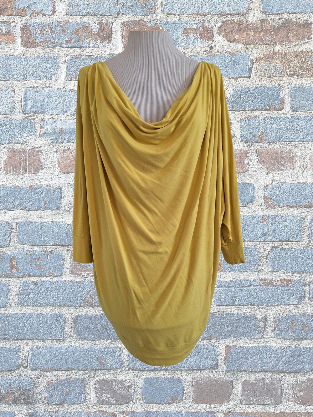 Doncaster Mustard Colored Ladies Top Size Large Loose Fit